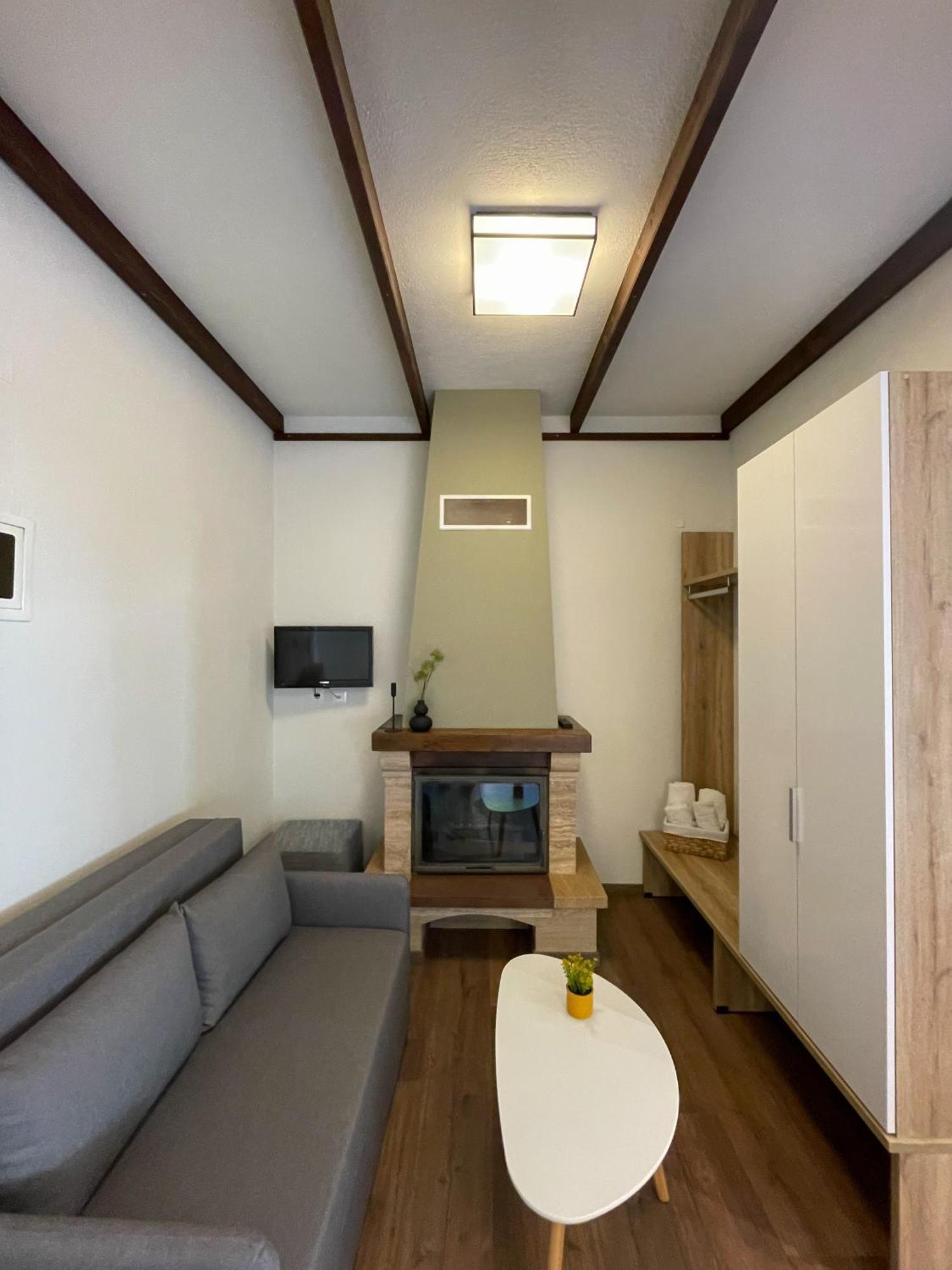 Giataki Apartamento Eláti Exterior foto